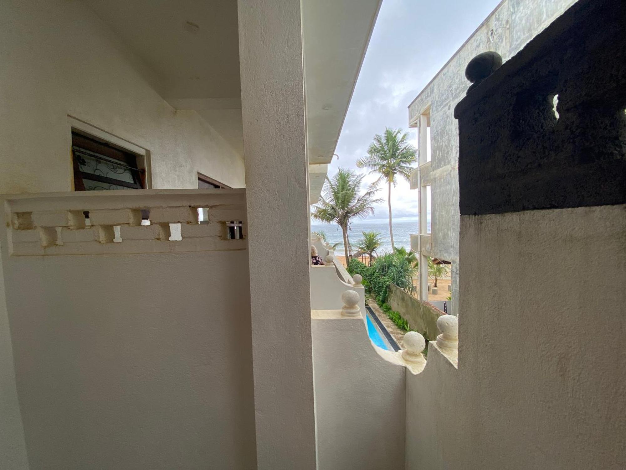 Mirage Beach House At Morava Court Hikkaduwa Dış mekan fotoğraf