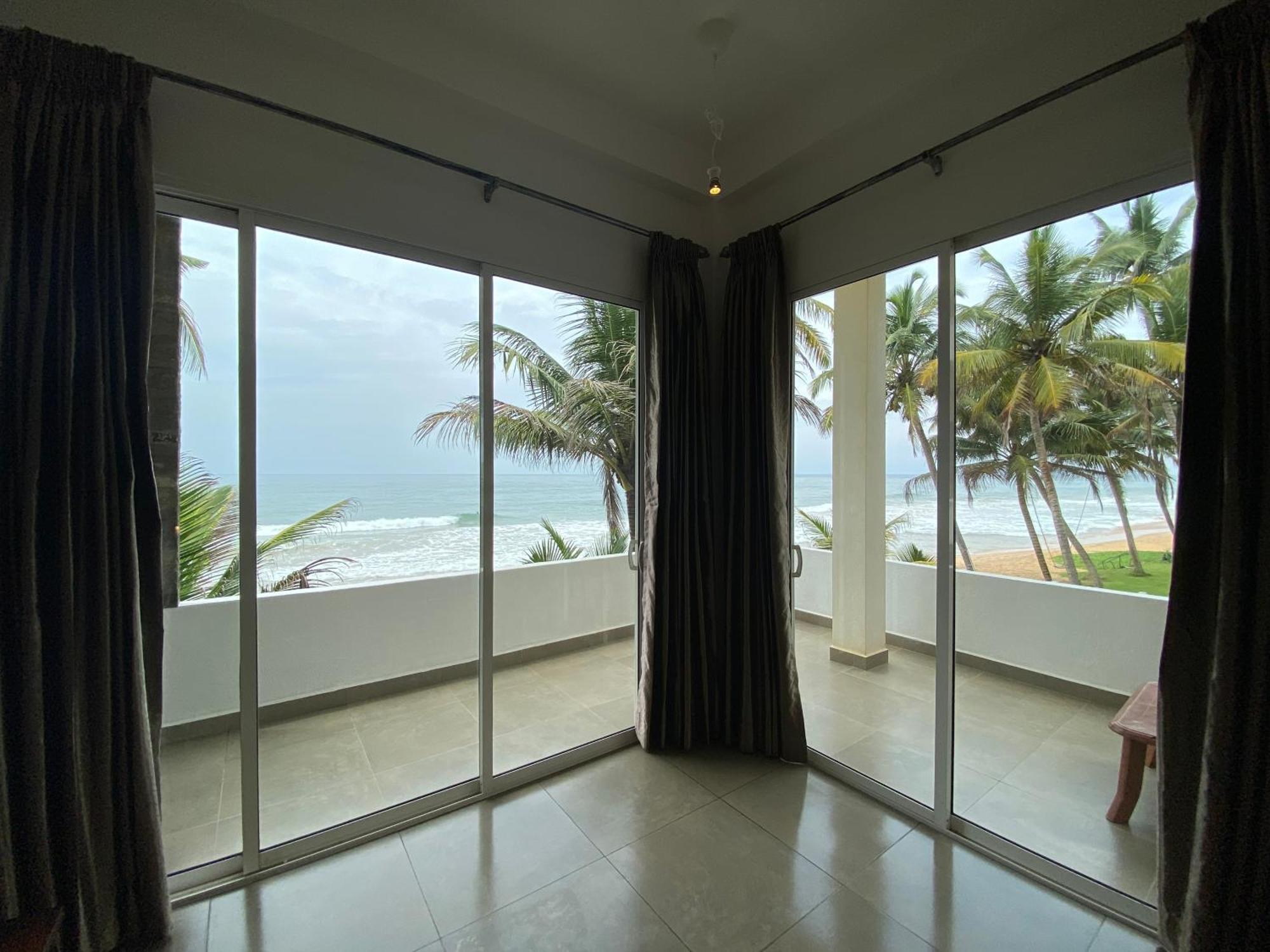 Mirage Beach House At Morava Court Hikkaduwa Dış mekan fotoğraf